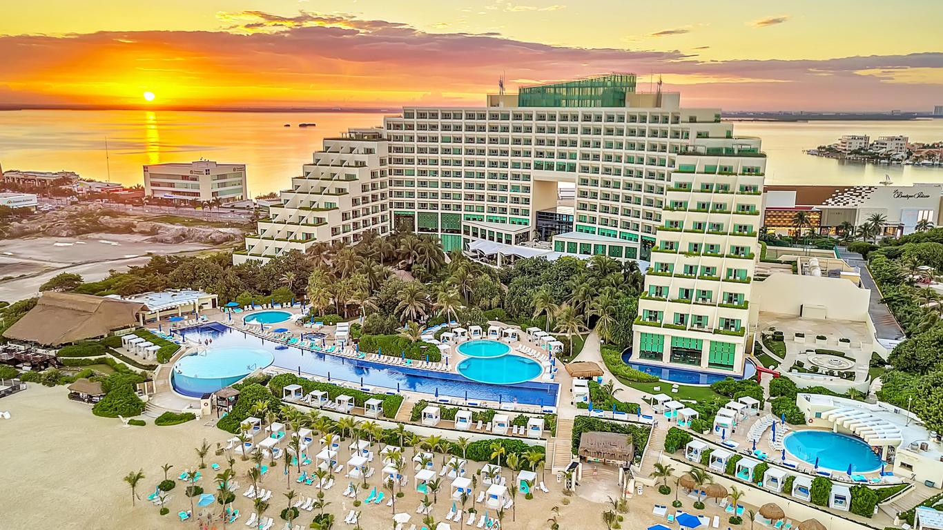 Live Aqua Beach Resort Cancun All Inclusive