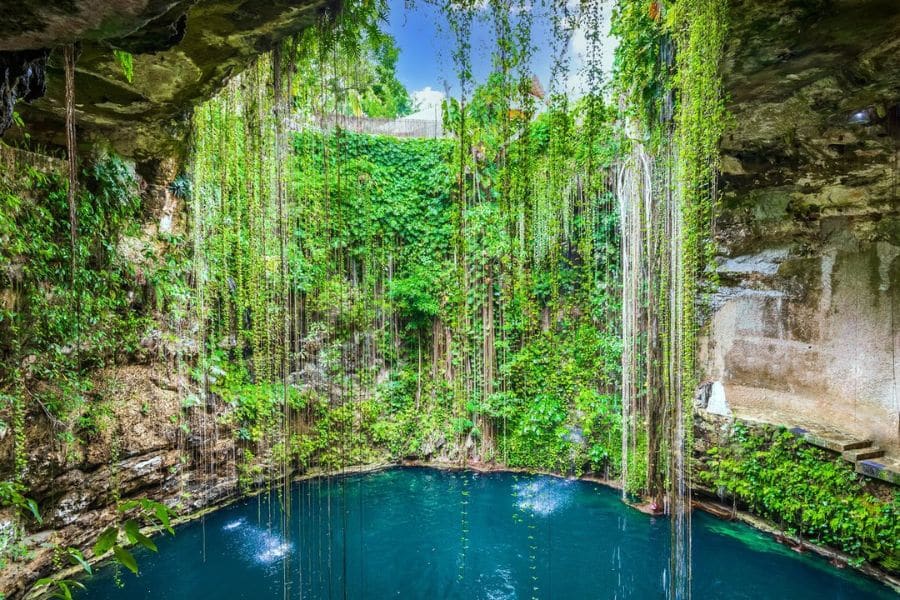 cenote chac-mool cancun