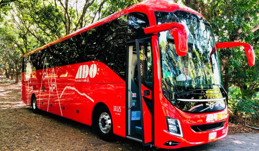 ADO bus from Cancun to Chichen Itza