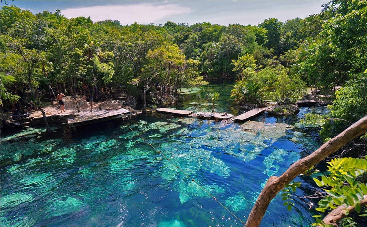cenote azul 