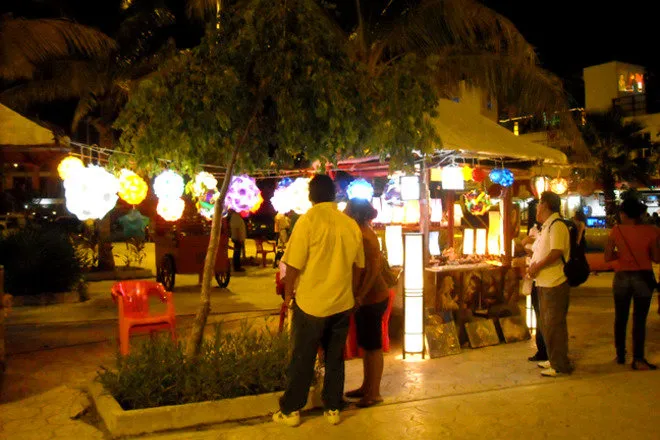 Parque de las palapas in Cancun Downtown