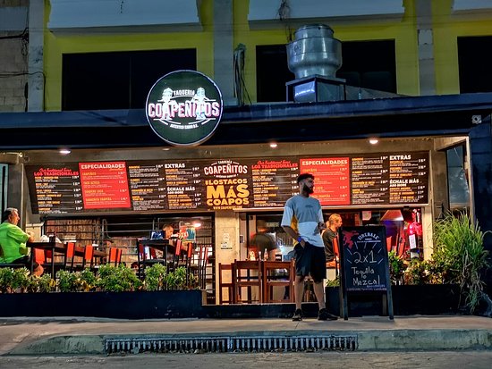 Taqueria Coapeñitos restaurant in downtown Cancun