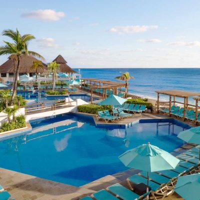 Royal-solaris-cancun-hotel pool