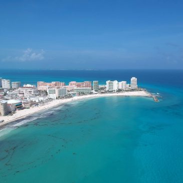 Cancun vs. Riviera Maya: Which Is the Best Destination for Resorts?