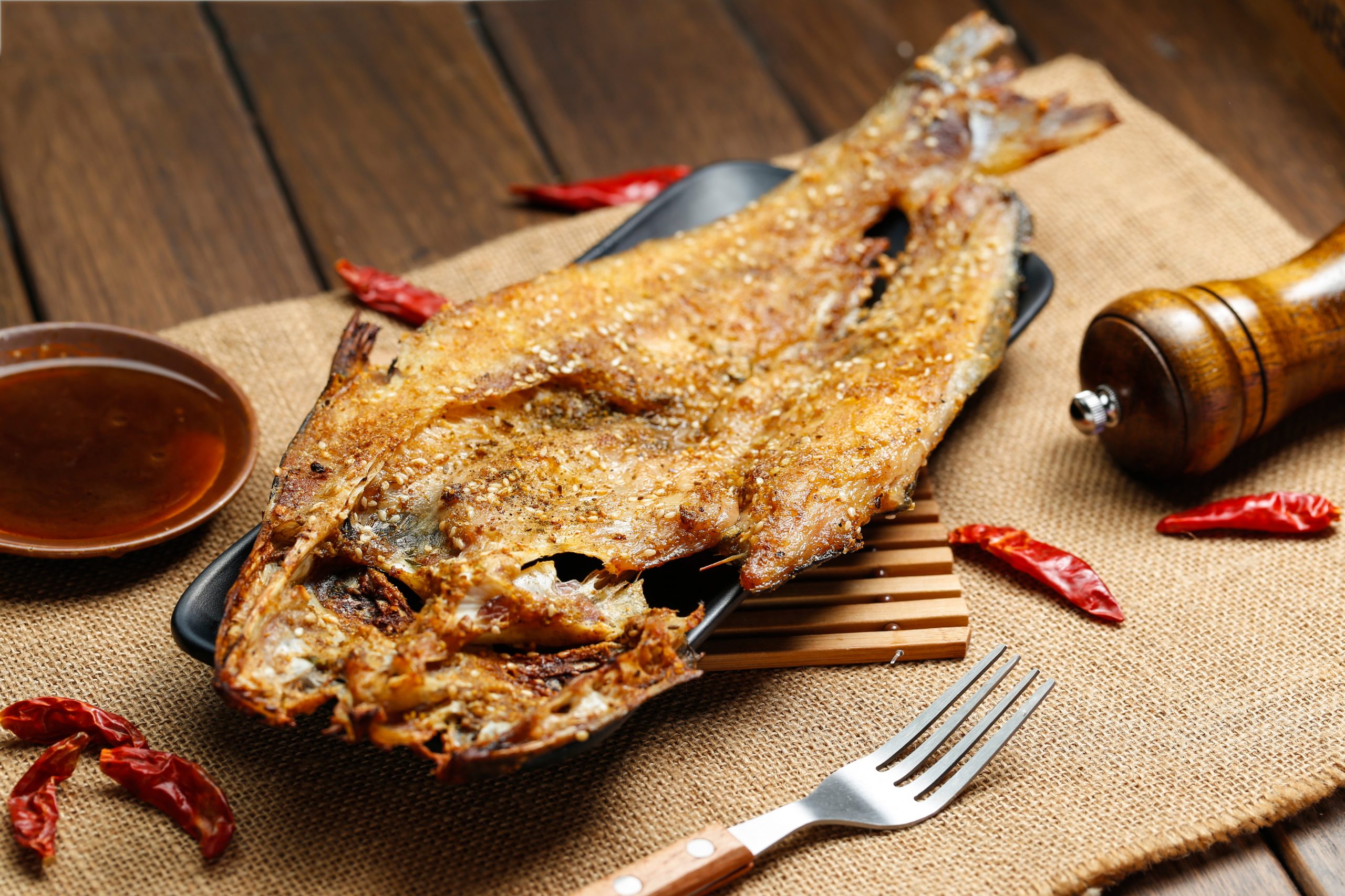 Whole fried fish Whole fried fish