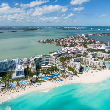 How Cancun Compares to Tulum for Resorts