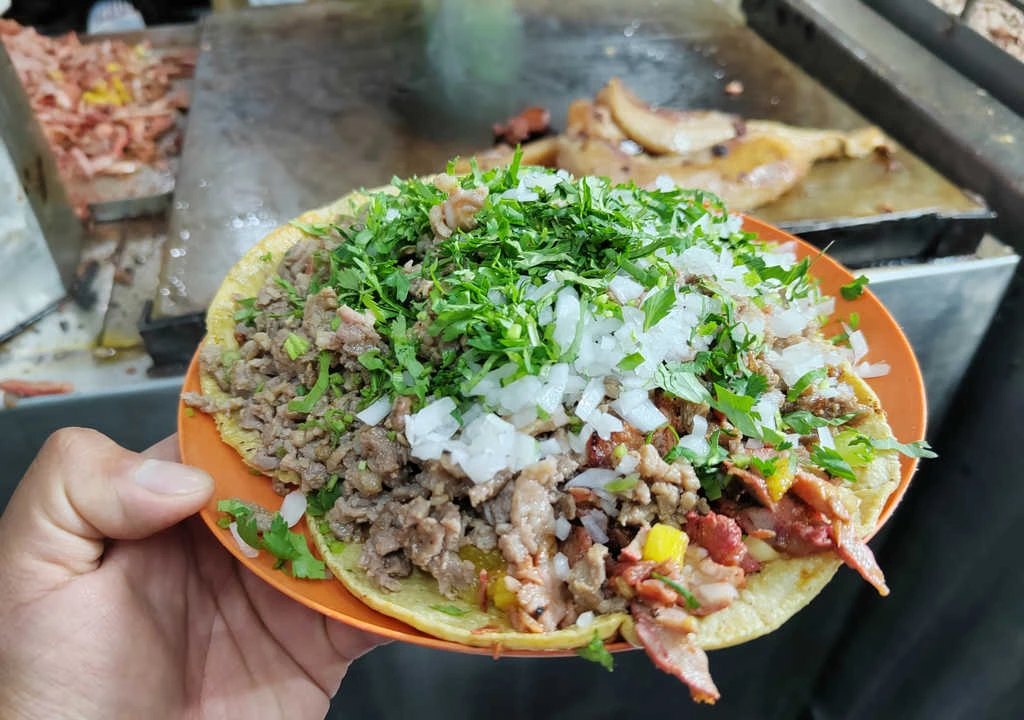 Street Tacos on Avenida Tulum Street Tacos on Avenida Tulum