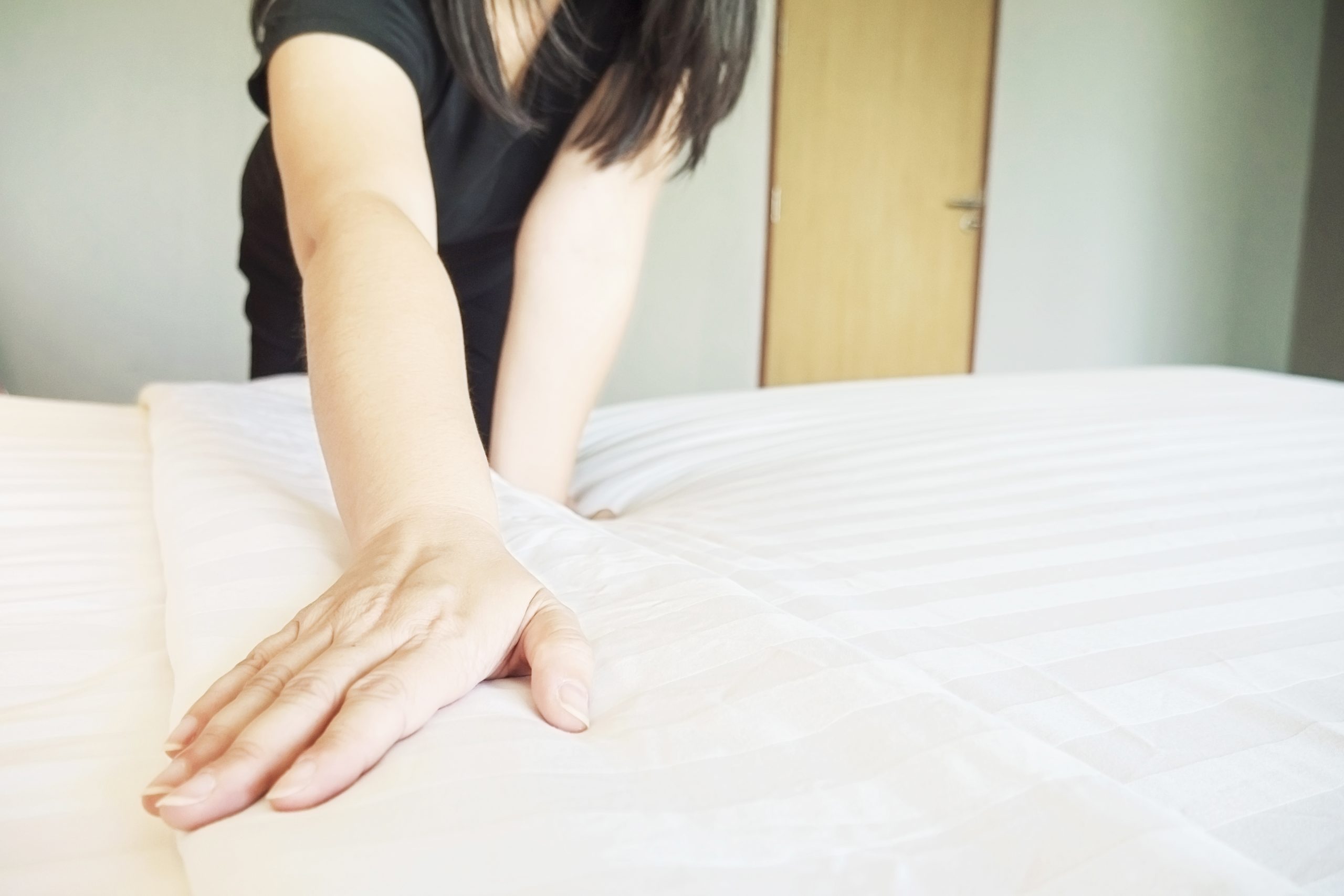 A Complete Traveler’s Checklist for Rooms & Suites