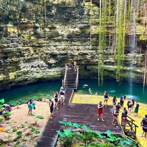 Chichen Itza, Cenote & Valladolid Tour with Tequila and Lunch