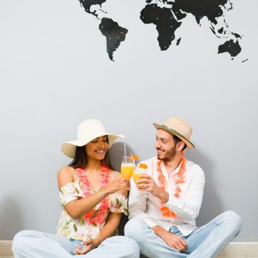 A Complete Traveler’s Checklist for Couples Travel