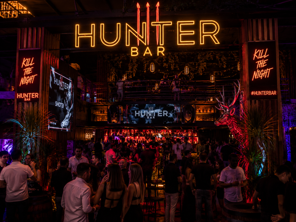 Hunter Bar