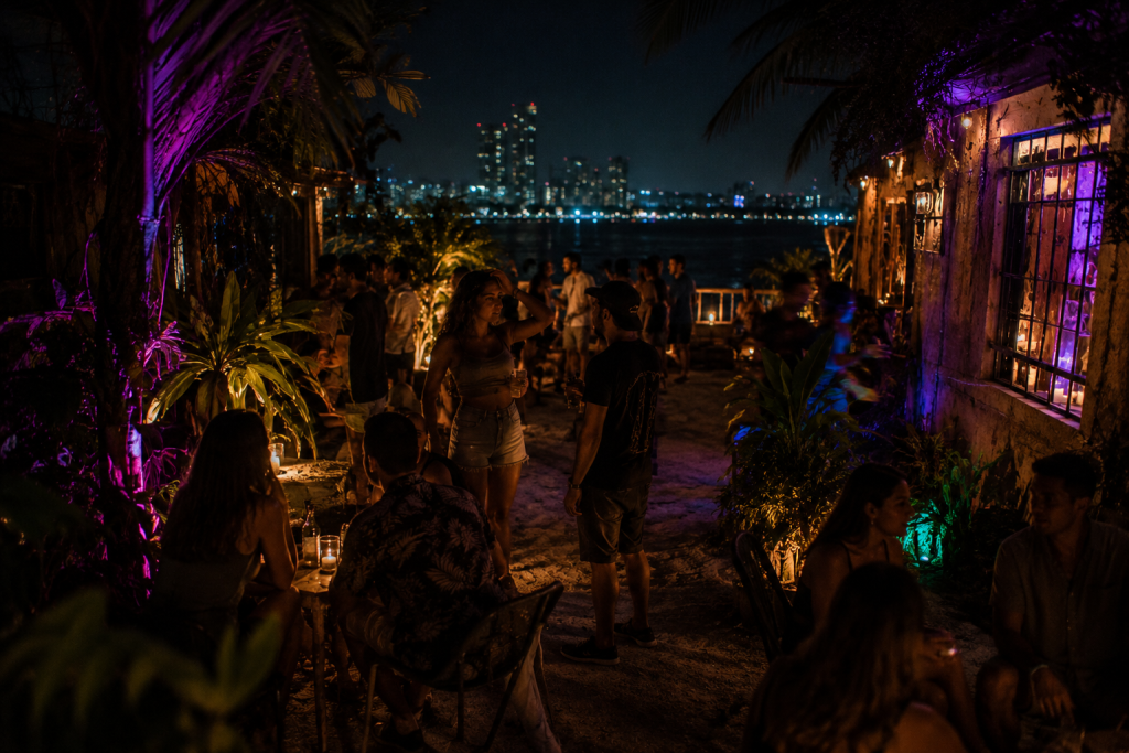 Local Secrets: Nightlife in Cancun Only Residents Know Local Secrets: Nightlife in Cancun Only Residents Know