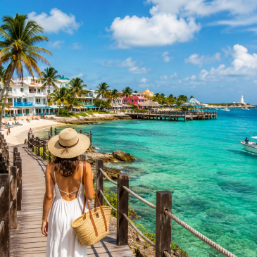 Isla Mujeres Travel Guide 2026: Everything You Need to Know