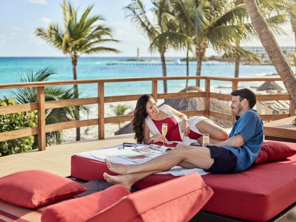 The brand made a genius move by transforming the experience into the grand fiesta americana coral beach all inclusive concept, which they call Infinite Luxury.